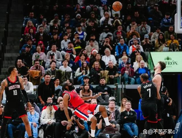 雷火竞技- 杜兰特关键节点出色防守,快船带队取胜的是谁 