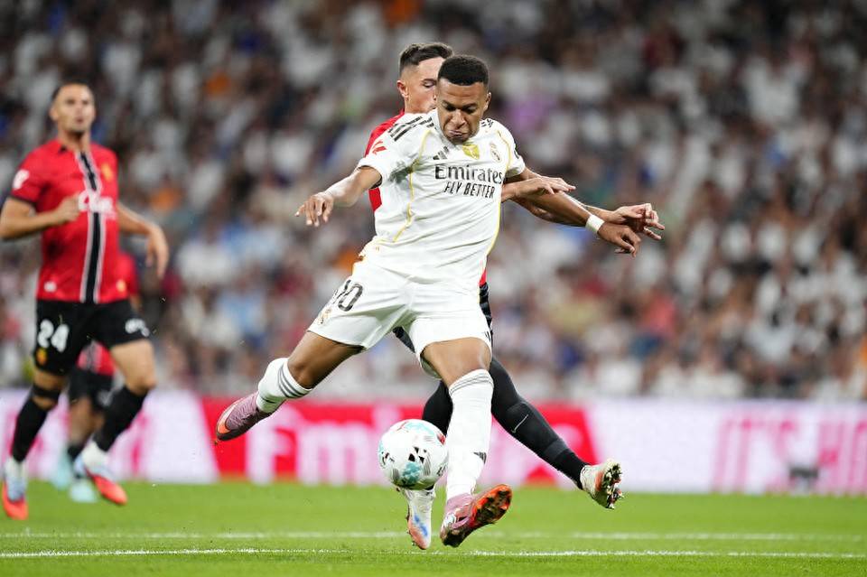 雷火电竞-关于姆巴佩迎来七赛季高光表现，皇家马德里球迷沸腾！的信息