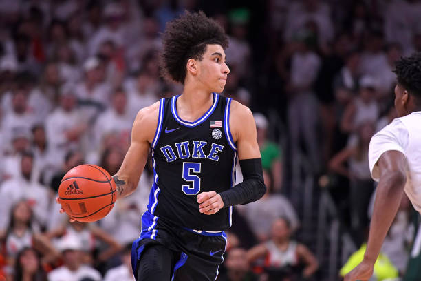 雷火电竞-Doinb在澳大利亚队比赛中回归赛场，回归赛场引发热议！的简单介绍